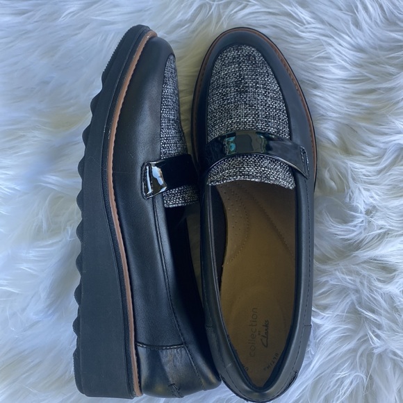 Clarks - Picture 11 of 16